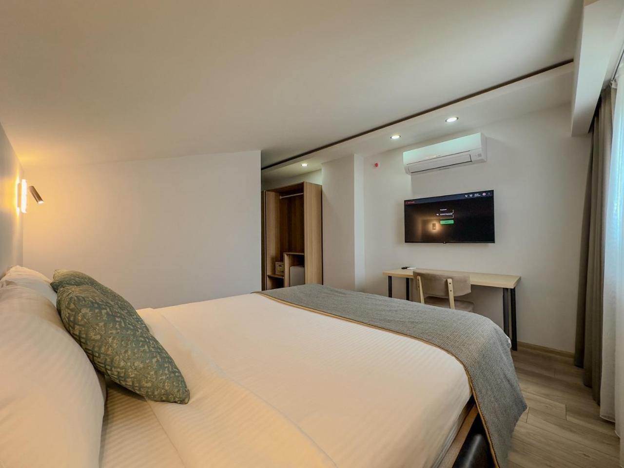 Leaf River Apart Otel